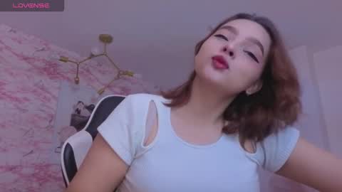 Snapshot of mia_foster_t chatting on March 2026 01:24:01 PM Mia online show from March 2026 01:24:01 PM