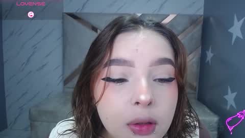 Snapshot of mia_foster_t chatting on March 2026 01:14:02 PM Mia online show from March 2026 01:14:02 PM