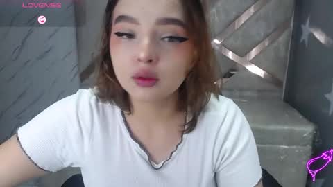 Snapshot of mia_foster_t chatting on March 2026 01:04:01 PM Mia online show from March 2026 01:04:01 PM