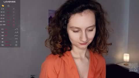 Mia  online show from March 2025 09:51:01 AM