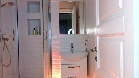 Snapshot of mia_g_ chatting on January 2025 09:13:01 AM Mia online show from January 2025 09:13:01 AM