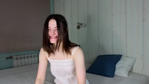 Snapshot of mia_g_ chatting on February 2025 05:53:01 AM Mia online show from February 2025 05:53:01 AM