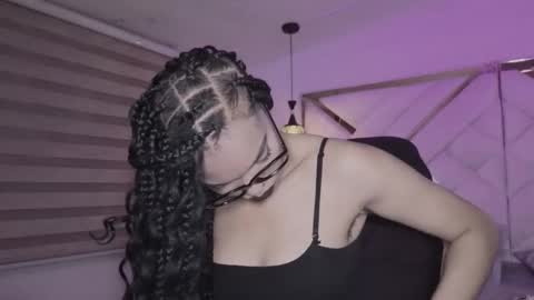 Snapshot of mia_gatesvg chatting on February 2026 03:07:02 AM Mia online show from February 2026 03:07:02 AM