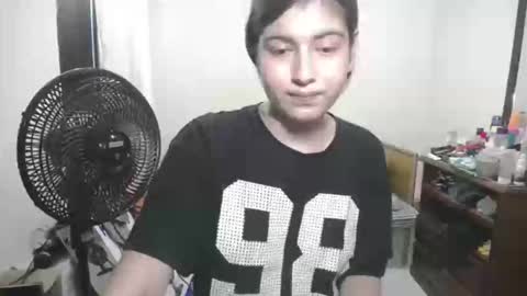 izzy online show from December 2025 09:57:01 PM