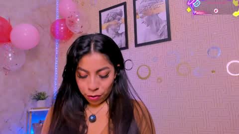 Mia online show from March 2026 01:00:02 AM
