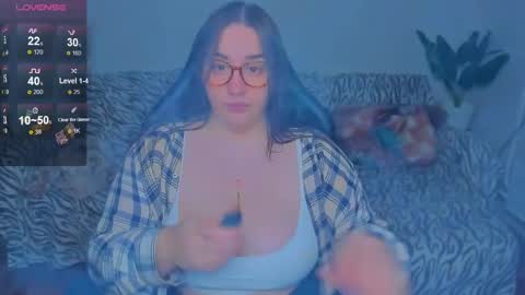 Mia online show from December 2024 01:36:02 PM