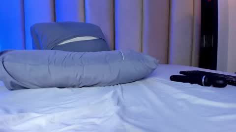 Snapshot of mia_holson chatting on September 2025 03:39:02 PM I am Mia online show from September 2025 03:39:02 PM