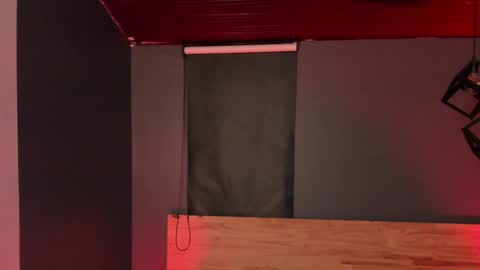 Val  online show from December 2024 01:53:02 AM