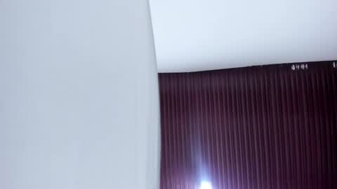 Val  online show from October 2025 11:00:01 AM