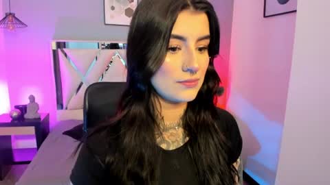 Val  online show from July 2026 03:33:02 AM