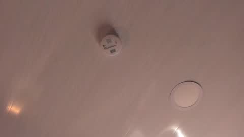 Snapshot of mia_kisses2 chatting on April 2026 03:00:02 AM Mia online show from April 2026 03:00:02 AM