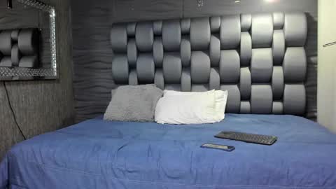 MIA KLEIM online show from December 2024 03:08:02 AM