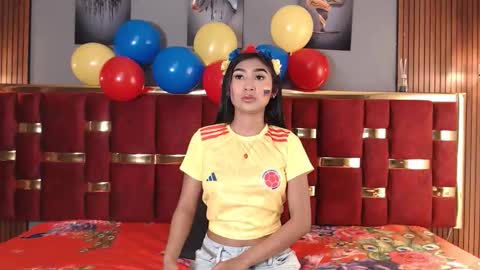 Mia.  online show from June 2026 11:12:02 AM