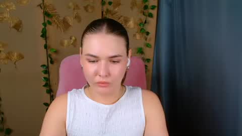 Snapshot of mia_lemm chatting on June 2026 06:05:02 AM mia_lemm online show from June 2026 06:05:02 AM