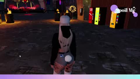 Snapshot of mia_lilah chatting on April 2026 06:19:02 PM Mia online show from April 2026 06:19:02 PM