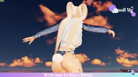 Snapshot of mia_lilah chatting on April 2026 05:58:01 PM Mia online show from April 2026 05:58:01 PM