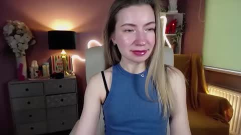 Mia online show from February 2025 10:48:02 AM