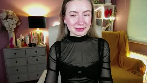 Mia online show from February 2025 07:34:01 AM