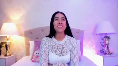 mia montess online show from July 2026 12:52:02 PM