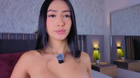 MIa online show from May 2026 02:43:01 PM