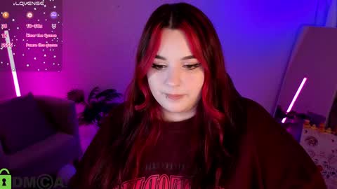 Mia online show from May 2026 01:03:02 AM
