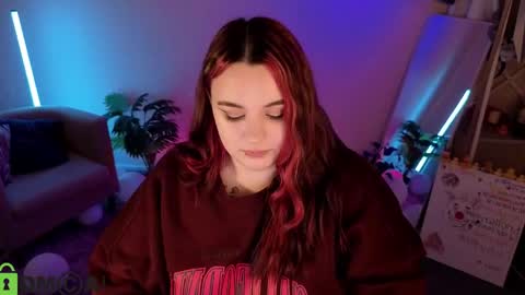 Mia online show from May 2026 01:25:01 AM