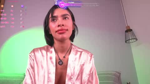 Mia Reeves online show from May 2026 06:46:01 PM