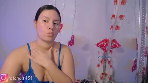 mia reys online show from February 2025 10:15:02 AM