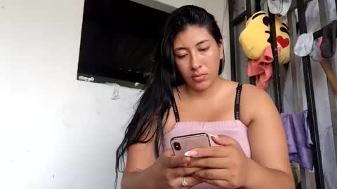 Snapshot of mia_rous69 chatting on November 2025 07:58:02 PM mia online show from November 2025 07:58:02 PM