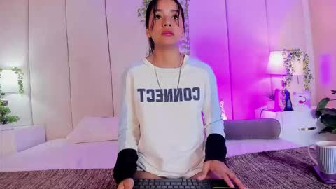 mia rousse25 online show from February 2026 03:08:01 PM