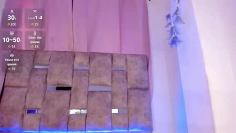 mia_royal online show from February 2026 07:40:01 PM