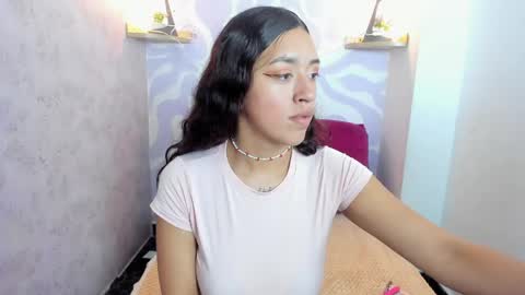 Mia . online show from May 2026 01:06:01 PM