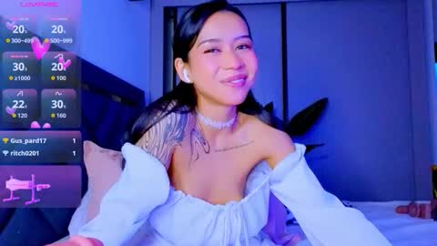 Mia online show from February 2026 07:03:02 PM