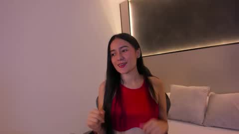 Snapshot of mia_slora chatting on January 2026 11:59:02 AM M I A online show from January 2026 11:59:02 AM