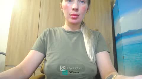 Mia. online show from June 2026 08:33:02 PM
