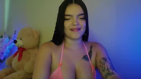 Snapshot of mia_thopsom chatting on February 2026 02:42:02 PM mia_thopsom online show from February 2026 02:42:02 PM
