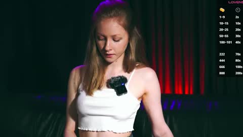 Snapshot of mia_vebes chatting on October 2025 10:24:01 AM Mia online show from October 2025 10:24:01 AM