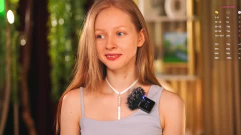 Mia online show from March 2026 10:32:01 AM