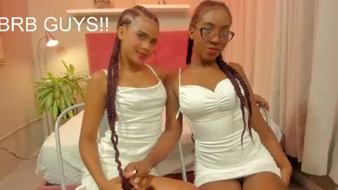 Mia online show from June 2026 11:40:02 AM