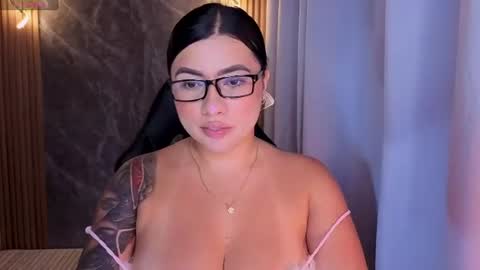 mia_velvet65 online show from July 2026 04:37:01 AM