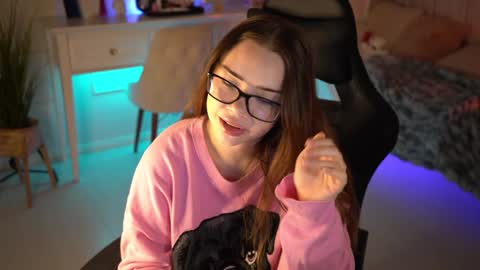 VixenMia online show from February 2025 03:45:01 AM