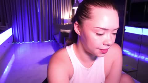 VixenMia online show from September 2025 02:27:02 AM