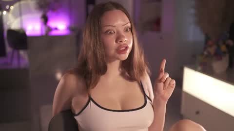 Snapshot of mia_vixen_ chatting on June 2026 02:03:02 AM VixenMia online show from June 2026 02:03:02 AM