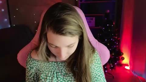 Mia online show from January 2026 10:19:01 AM