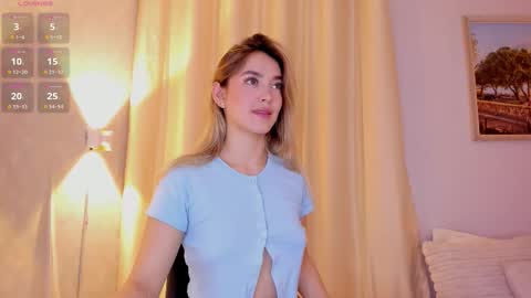 Mia White  online show from March 2026 01:15:01 PM