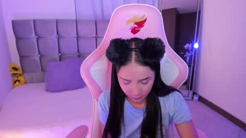 Snapshot of miaa_06 chatting on September 2025 11:18:01 PM mia nicolle online show from September 2025 11:18:01 PM