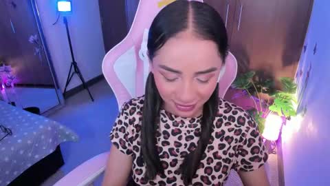 Snapshot of miaa_06 chatting on November 2025 11:49:02 PM mia nicolle online show from November 2025 11:49:02 PM