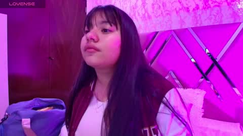 miaa_smiith1 online show from January 2025 12:19:02 PM