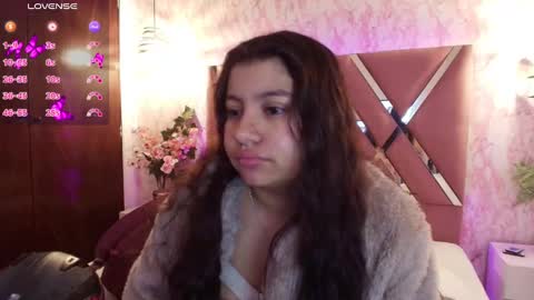 miaa_smiith1 online show from February 2025 12:03:02 PM