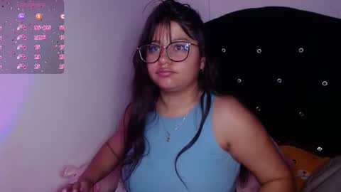 miaa_smiith1 online show from September 2025 10:07:01 AM